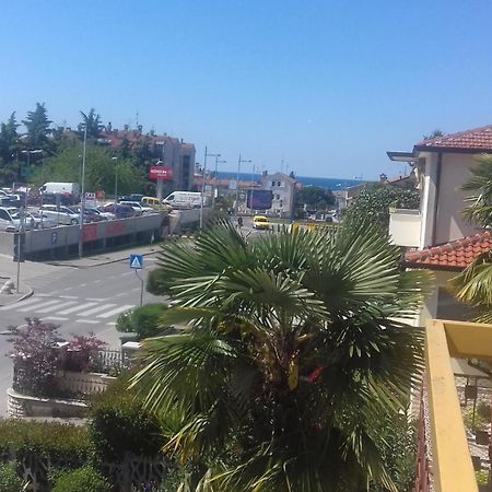 Apartment Lili Poreč Extérieur photo