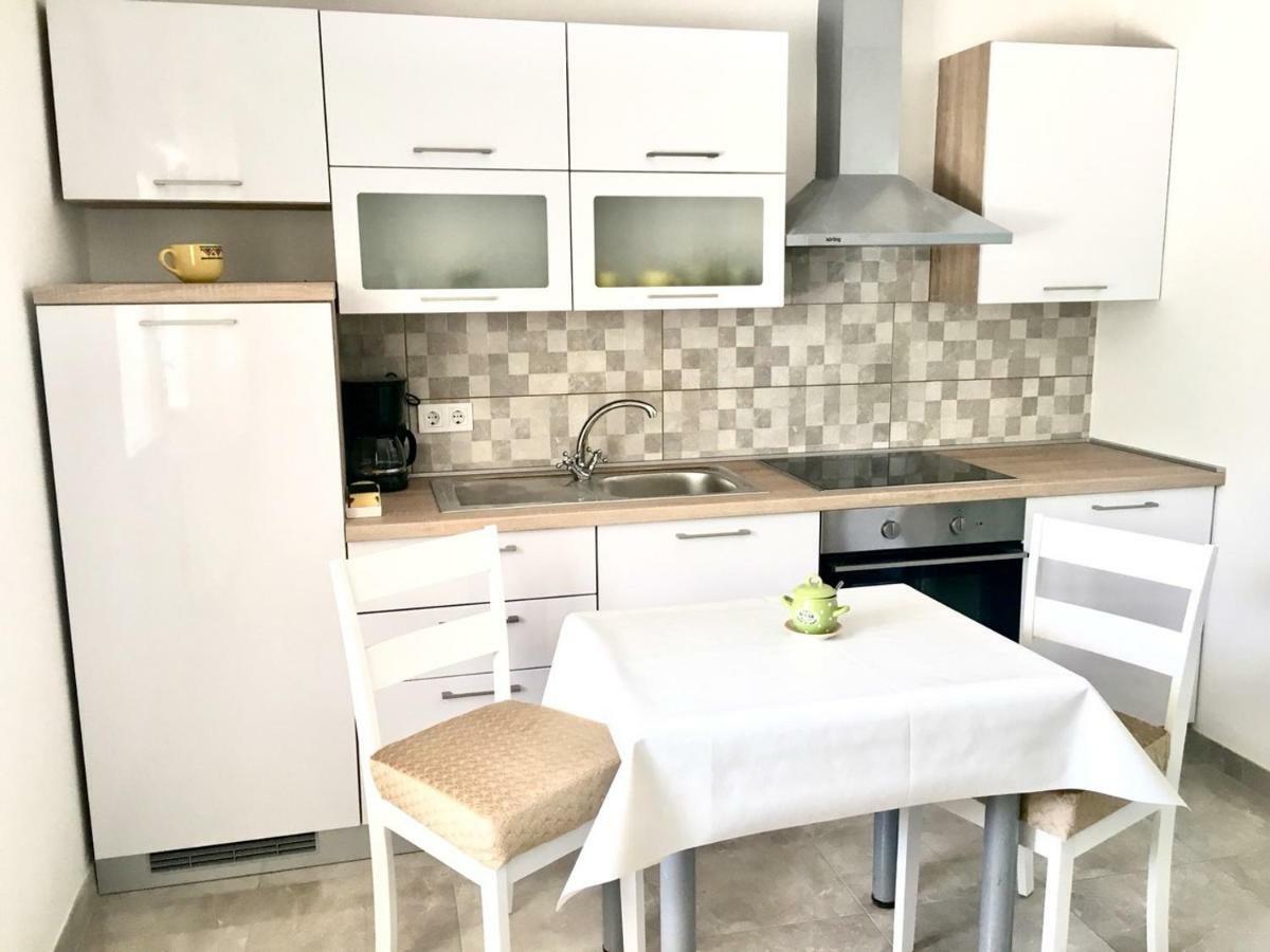 Apartment Lili Poreč Extérieur photo