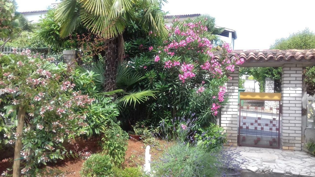 Apartment Lili Poreč Extérieur photo