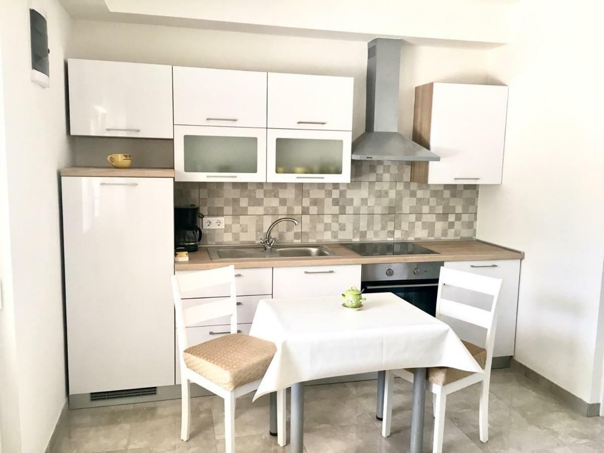 Apartment Lili Poreč Extérieur photo